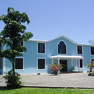 Hotel Tamarind Great House
